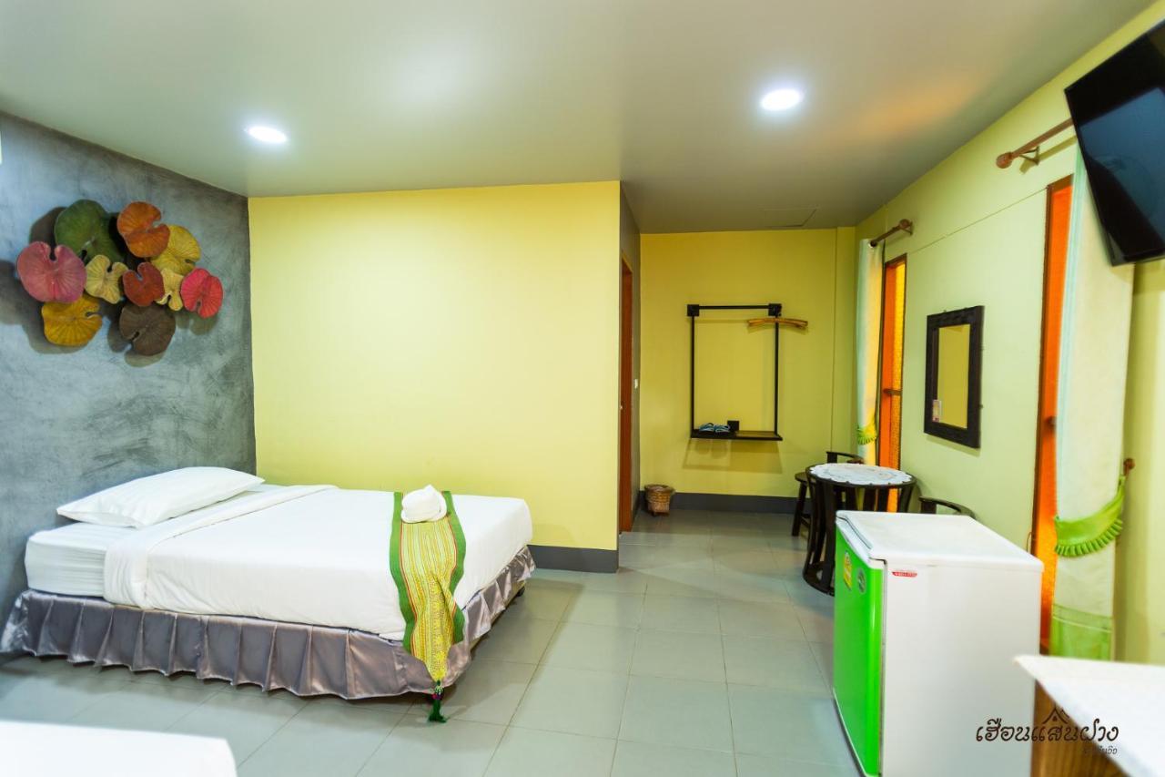 Huen San Fang Hotel โรงแรมเฮือนแสนฝาง Luaran gambar